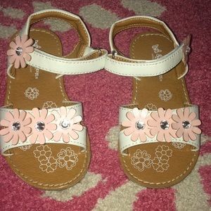 Toddler Size 8 sandals